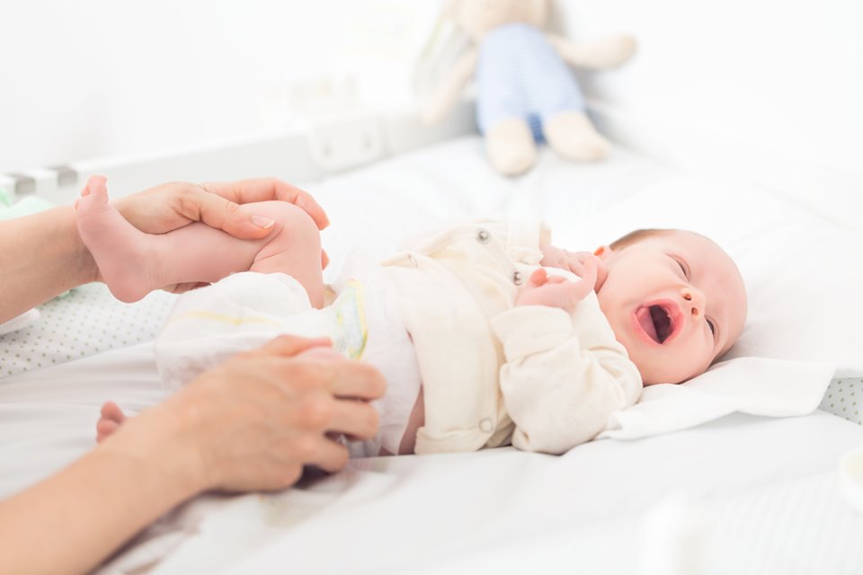 اسهال الاطفال , اسباب وعلاج اسهال الاطفال الرضع - افضل جديد
