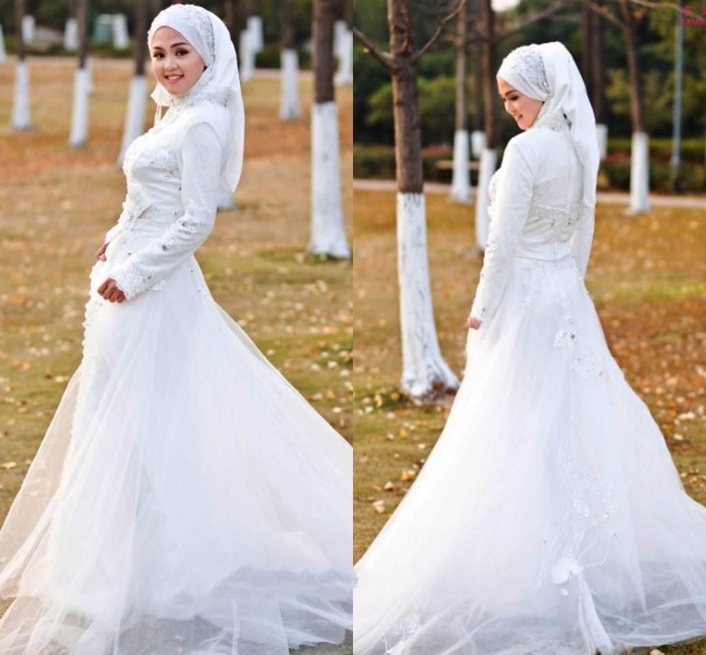 2360 فساتين بيضاء للعروس سعيد